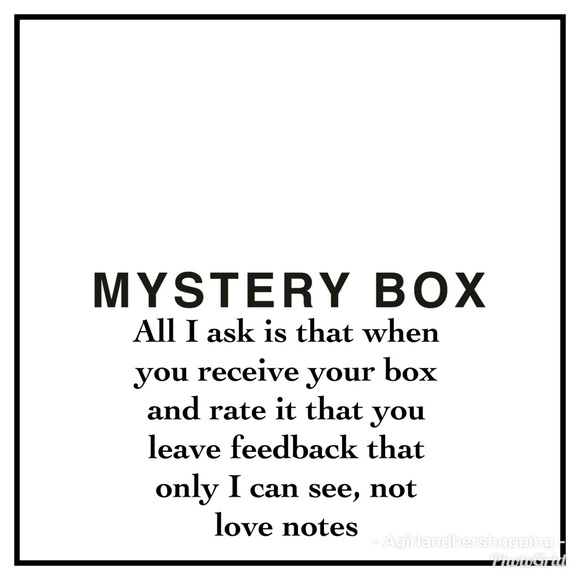 $3 Clothing Beauty Mystery Box - READ DESCRIPTION - Picture 4 of 8